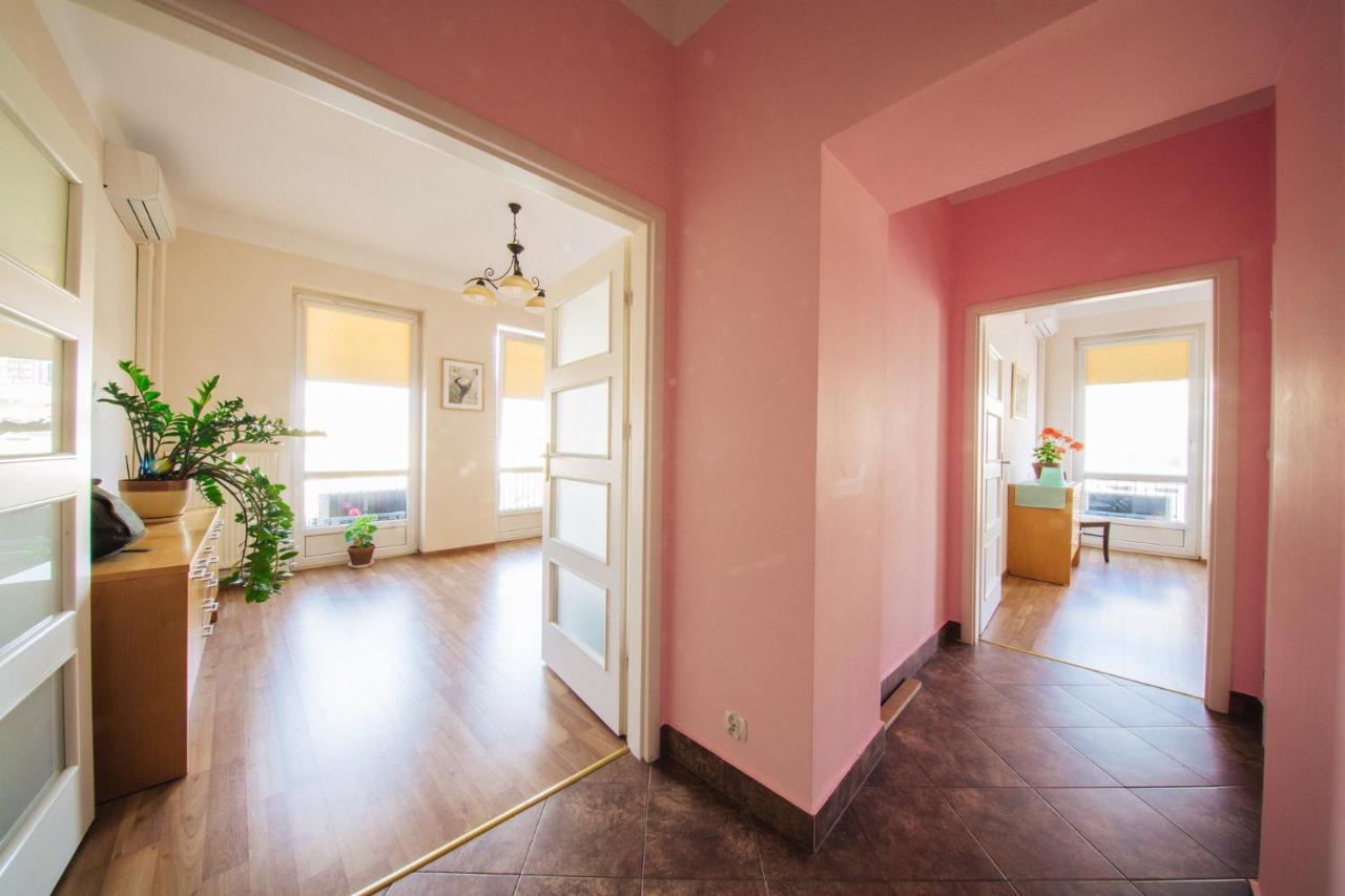 Apartment Metro Politechnika Varşova Dış mekan fotoğraf
